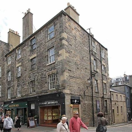 Charm & Character On Historic Rose Street Lägenhet Edinburg Exteriör bild